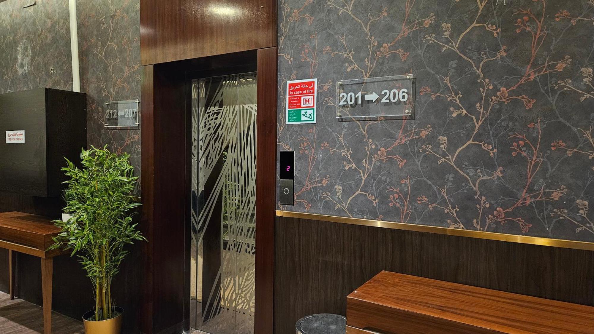 رحال البحر للشقق المخدومة Rahhal Albahr Serviced Apartments Джедда Экстерьер фото